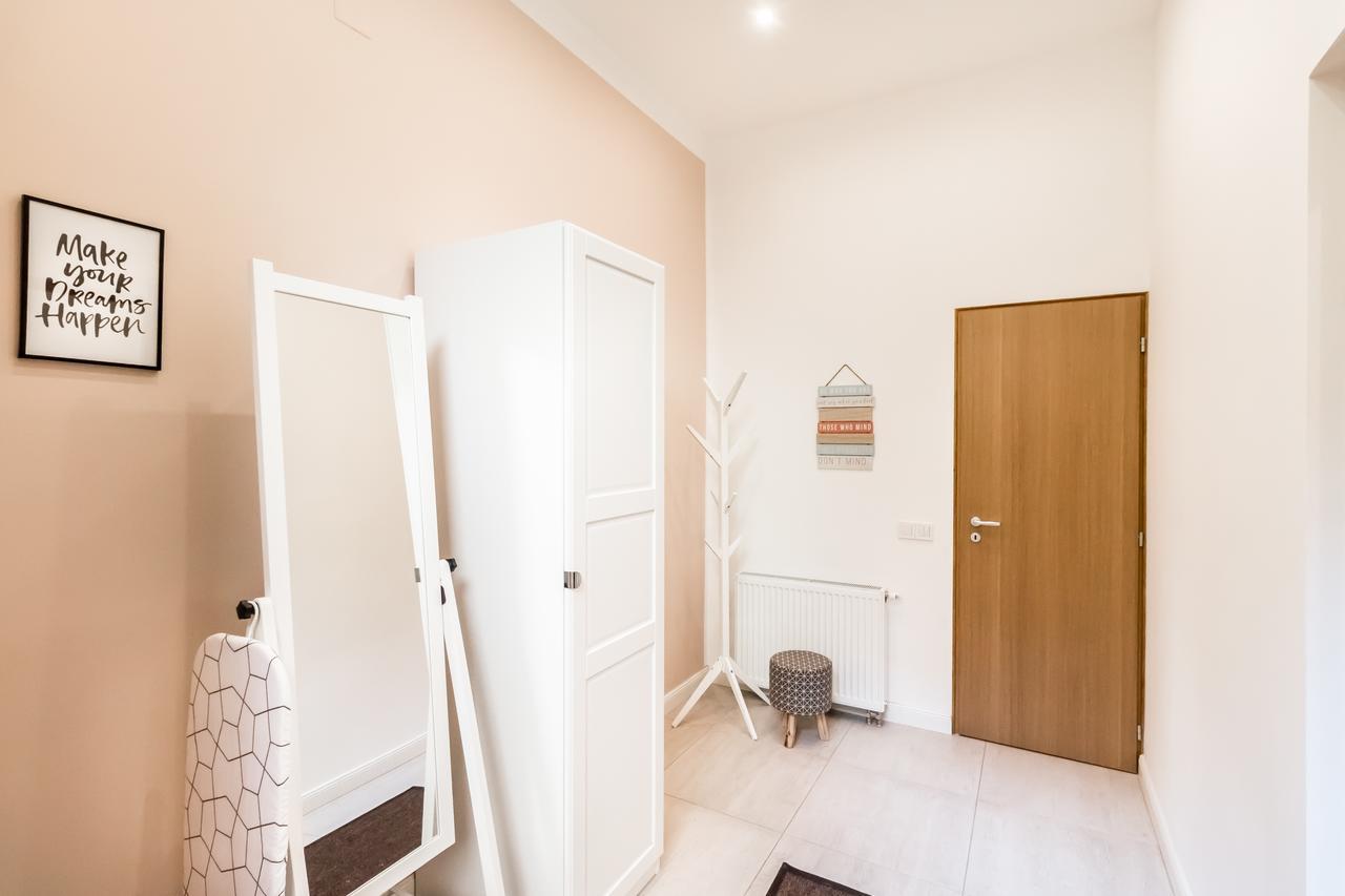 Bpr Paulay Cozy Apartment Budapest Ngoại thất bức ảnh
